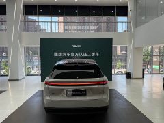 Li Auto i8 Edition - фото 10