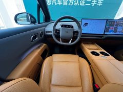 Li Auto i8 Edition - фото 3