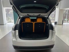 Li Auto i8 Edition - фото 8