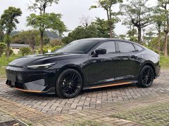 Changan UNI-V 1.5T noble sports - фото 1