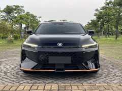 Changan UNI-V 1.5T noble sports - фото 2