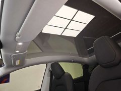 Tesla Model Y Edition - фото 13