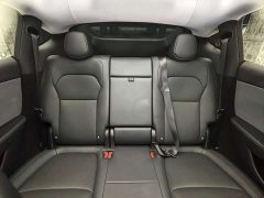 Tesla Model Y Edition - фото 15