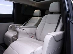 Li Auto MEGA Ultra - фото 17