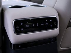 Li Auto MEGA Ultra - фото 19