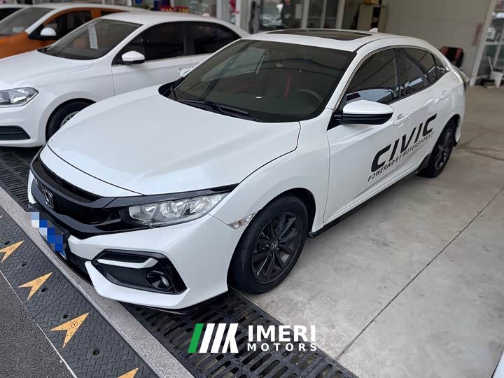 Li Auto HATCHBACK 220TURBO CVT - автомобиль из Китая
