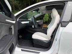 Tesla Model Y Edition - фото 6
