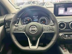 Nissan 2.0L CVT XV Edition - фото 15