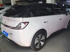 Baojun 460 Max - фото 3