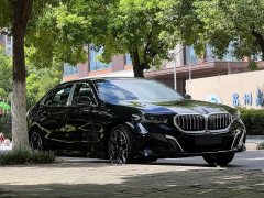 BMW 5 530Li Deluxe Version M - фото 3