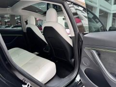 Tesla Model 3 Edition - фото 17