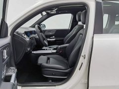 Mercedes-Benz GLB 200 Fashion Version - фото 10