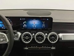 Mercedes-Benz GLB 200 Fashion Version - фото 12