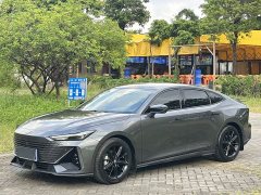 Changan UNI-V 1.5T Premium Version - фото 1