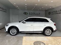 Audi Q5L 40 TFSI Luxury Version - фото 4