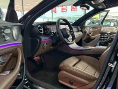 Mercedes-Benz E 300 L Luxury Version - фото 4
