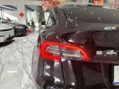 Tesla Model Y Edition - фото 10