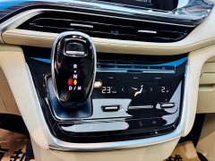 Buick GL8 ES Lu Zun 653T Exclusive - фото 15