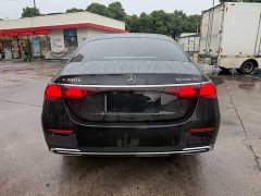 Mercedes-Benz E 300 L Fashion Version - фото 10