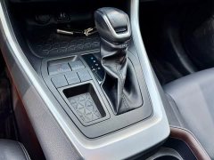Toyota RAV4 2.0L CVT 2WD Fashion Plus Edition - фото 16