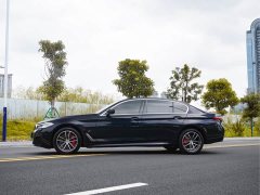 BMW 5 525Li M - фото 8