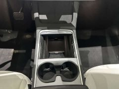 Tesla Model Y Edition - фото 15