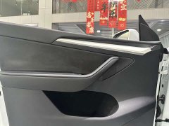 Tesla Model Y Edition - фото 4