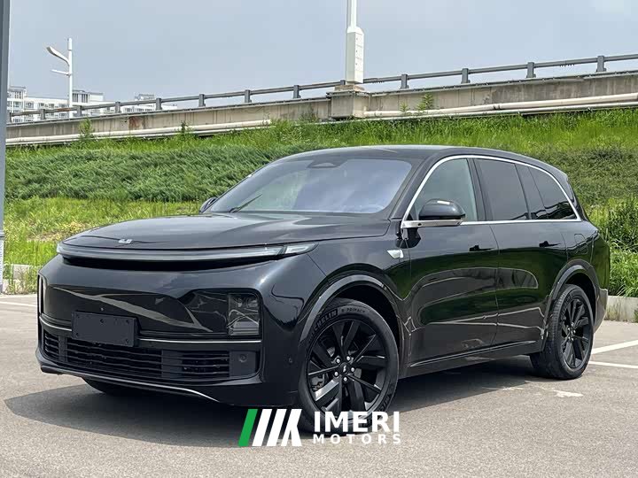 Li Auto L8 Air - автомобиль из Китая