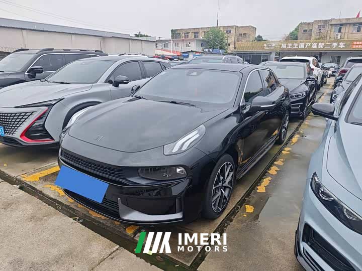Lynk & Co 03 2.0TD Pro - автомобиль из Китая