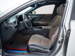 Lexus ES 200 Edition - фото 4