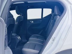 Volvo XC40 B3 Edition - фото 14