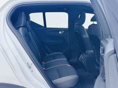 Volvo XC40 B3 Edition - фото 16