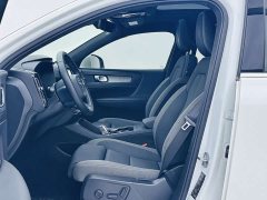 Volvo XC40 B3 Edition - фото 8