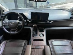 Mercedes-Benz SIENNA 2.5LPHEV Luxury Edition - фото 16