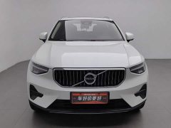 Volvo XC40 B4 AWDLuxury Edition - фото 3