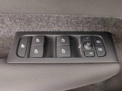 Volvo XC40 B4 AWDLuxury Edition - фото 9