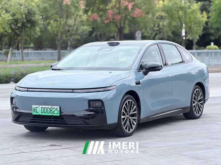 Leapmotor B01 550 Edition - автомобиль из Китая