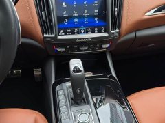 Maserati Levante 2020 3.0T Standard Edition - фото 12