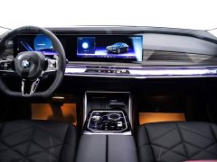 BMW 7 735Li M - фото 14