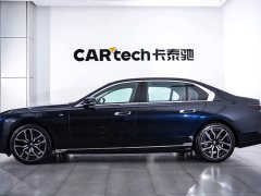 BMW 7 735Li M - фото 8