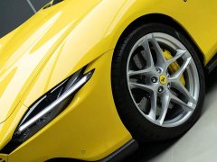 Yaris Roma 3.9T V8 - фото 3