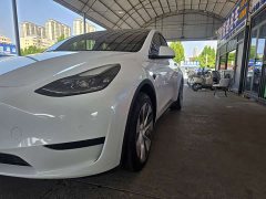 Tesla Model Y Edition - фото 4