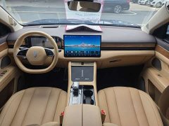 AITO M7 1.5T Smart DriveAWDUltra Edition 6 - фото 6