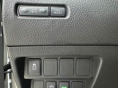 Nissan 2.0L CVT XV PremLuxury Edition - фото 17