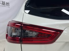 Nissan 2.0L CVT XV PremLuxury Edition - фото 9