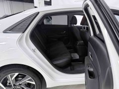 Nissan 1.5L CVT GLX Edition - фото 11