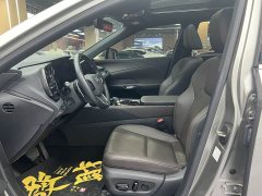 Lexus RX 350h AWD Edition - фото 12
