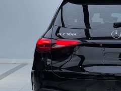 Mercedes-Benz GLC 300 L 4MATIC Version 7 - фото 9