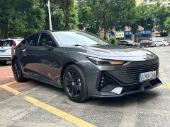Changan UNI-V 1.5T Premium Version - фото 3