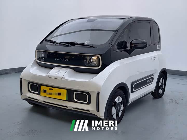 Baojun E300 Edition - автомобиль из Китая